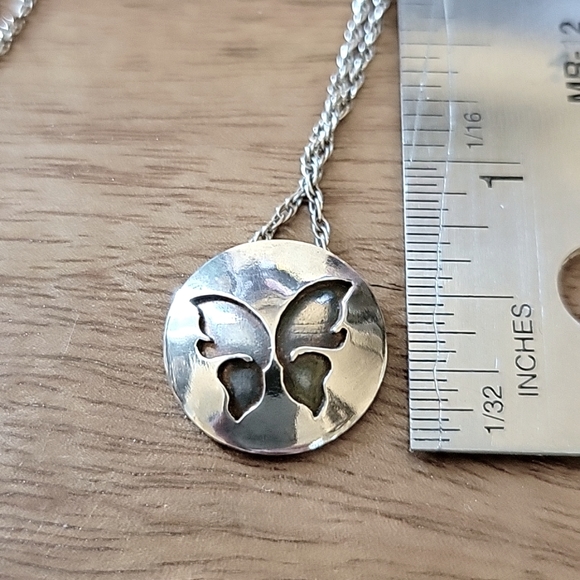 Sterling silver butterfly necklace - Picture 3 of 3